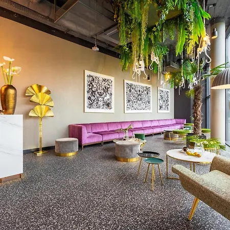 Zoo Hotel